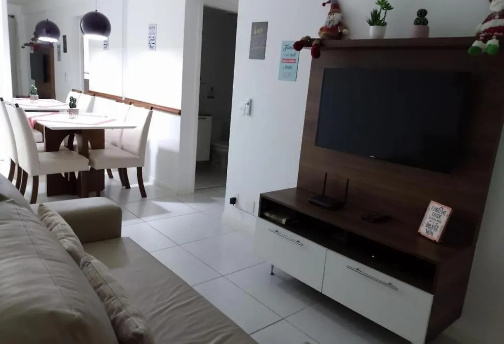 Apartamento para família moderno e prático próximo a belas praias-1
